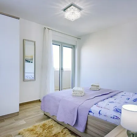 Zoran Апартаменты