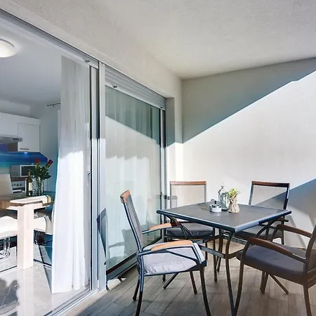 Val Apartment *